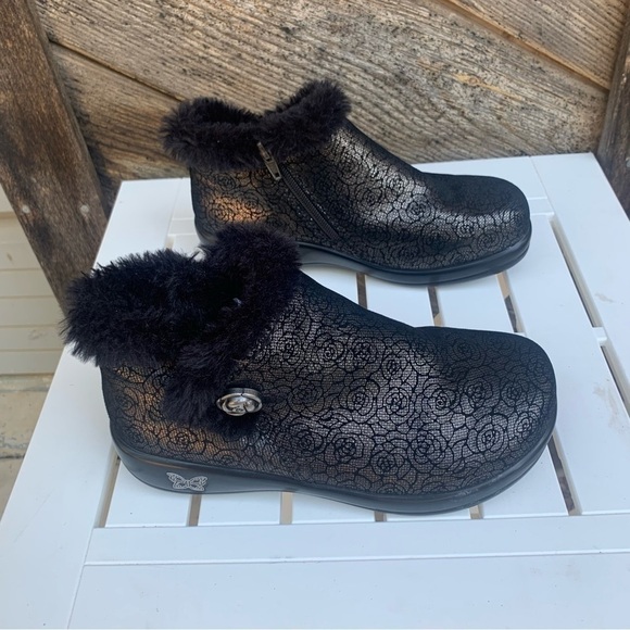 ALEGRIA Meri 553 Black Roses Faux Fur Lined Boots Size EU 36/US 6/6.5 - Picture 6 of 9